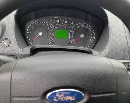 Червоний Форд Фієста, об'ємом двигуна 1.4 л та пробігом 180 тис. км за 4200 $, фото 9 на Automoto.ua