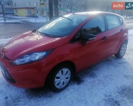 Красный Форд Фиеста, объемом двигателя 1.24 л и пробегом 25 тыс. км за 6800 $, фото 4 на Automoto.ua