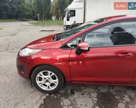 Красный Форд Фиеста, объемом двигателя 1.6 л и пробегом 251 тыс. км за 6700 $, фото 12 на Automoto.ua