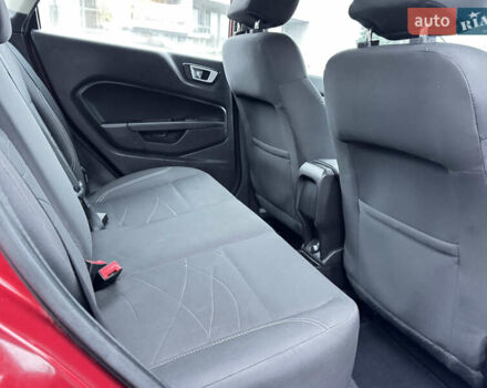 Красный Форд Фиеста, объемом двигателя 1.6 л и пробегом 150 тыс. км за 6599 $, фото 40 на Automoto.ua