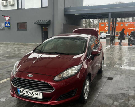 Червоний Форд Фієста, об'ємом двигуна 1.6 л та пробігом 243 тис. км за 7500 $, фото 2 на Automoto.ua