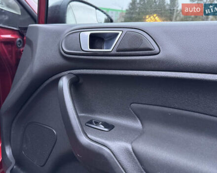 Красный Форд Фиеста, объемом двигателя 1.6 л и пробегом 150 тыс. км за 6599 $, фото 35 на Automoto.ua