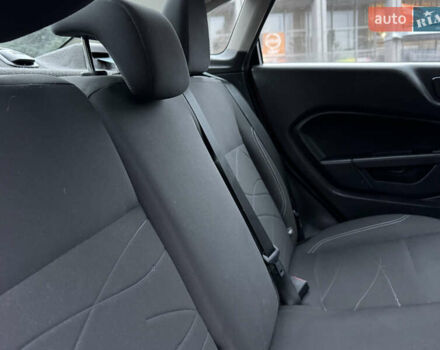 Красный Форд Фиеста, объемом двигателя 1.6 л и пробегом 150 тыс. км за 6599 $, фото 41 на Automoto.ua