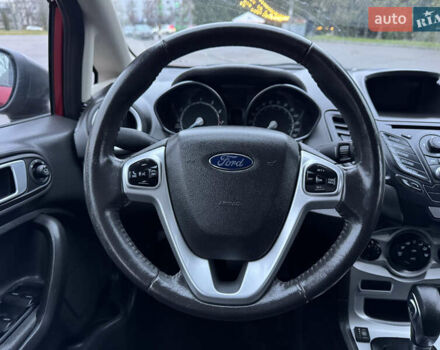 Красный Форд Фиеста, объемом двигателя 1.6 л и пробегом 150 тыс. км за 6599 $, фото 68 на Automoto.ua