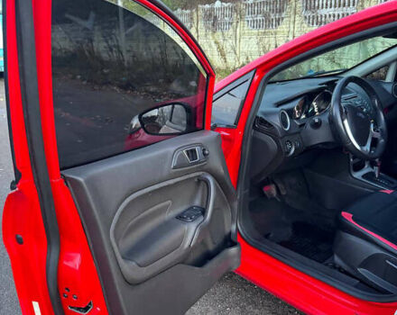 Красный Форд Фиеста, объемом двигателя 1.6 л и пробегом 138 тыс. км за 7000 $, фото 10 на Automoto.ua