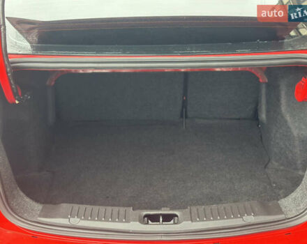 Красный Форд Фиеста, объемом двигателя 1.6 л и пробегом 174 тыс. км за 7499 $, фото 16 на Automoto.ua