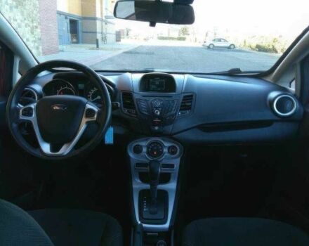 Червоний Форд Фієста, об'ємом двигуна 1.6 л та пробігом 113 тис. км за 2500 $, фото 14 на Automoto.ua