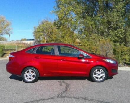 Червоний Форд Фієста, об'ємом двигуна 1.6 л та пробігом 113 тис. км за 2500 $, фото 3 на Automoto.ua