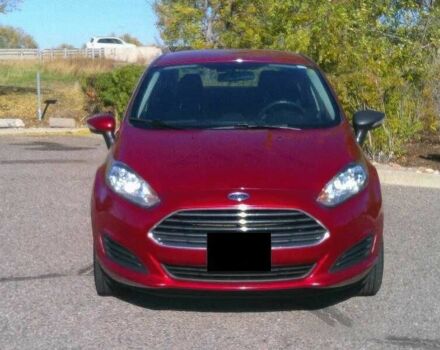 Червоний Форд Фієста, об'ємом двигуна 1.6 л та пробігом 113 тис. км за 2500 $, фото 1 на Automoto.ua