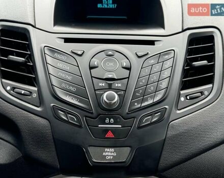 Форд Фиеста 2016 в Виннице на Automoto.ua Красный Форд Фиеста, объемом двигателя 1.6 л и пробегом 136 тыс. км за 7690 $, фото 28 на Automoto.ua