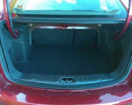 Червоний Форд Фієста, об'ємом двигуна 1.6 л та пробігом 113 тис. км за 2500 $, фото 8 на Automoto.ua