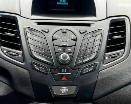 Форд Фиеста 2016 в Виннице на Automoto.ua Красный Форд Фиеста, объемом двигателя 1.6 л и пробегом 136 тыс. км за 7690 $, фото 28 на Automoto.ua