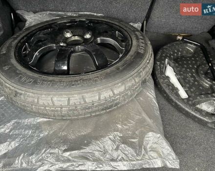 Красный Форд Фиеста, объемом двигателя 1.6 л и пробегом 122 тыс. км за 8400 $, фото 15 на Automoto.ua