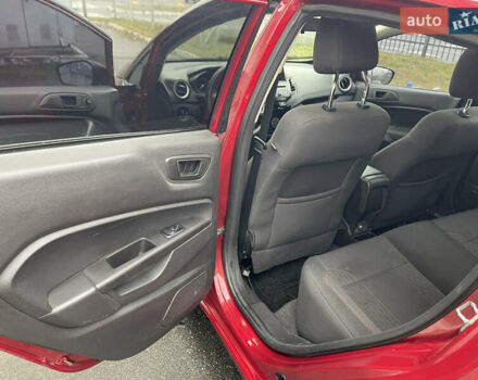 Красный Форд Фиеста, объемом двигателя 1.6 л и пробегом 122 тыс. км за 8400 $, фото 11 на Automoto.ua