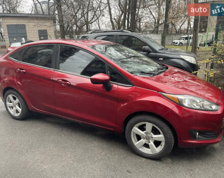 Красный Форд Фиеста, объемом двигателя 1.6 л и пробегом 122 тыс. км за 8400 $, фото 1 на Automoto.ua