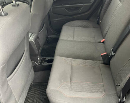 Красный Форд Фиеста, объемом двигателя 1.6 л и пробегом 122 тыс. км за 8400 $, фото 12 на Automoto.ua