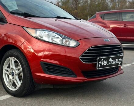 Красный Форд Фиеста, объемом двигателя 0 л и пробегом 102 тыс. км за 9999 $, фото 1 на Automoto.ua