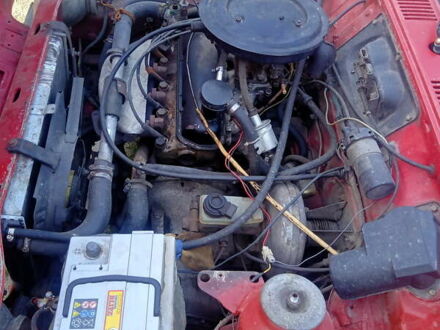 Форд Фиеста 1983 в Лубнах на Automoto.ua Красный Форд Фиеста, объемом двигателя 0 л и пробегом 100 тыс. км за 550 $, фото 1 на Automoto.ua