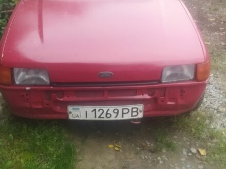 Форд Фиеста 1985 в Виннице на Automoto.ua Красный Форд Фиеста, объемом двигателя 1 л и пробегом 1000 тыс. км за 409 $, фото 1 на Automoto.ua
