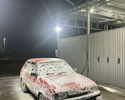 Красный Форд Фиеста, объемом двигателя 1.1 л и пробегом 450 тыс. км за 529 $, фото 1 на Automoto.ua