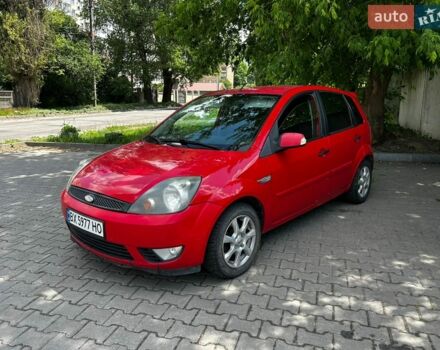 Червоний Форд Фієста, об'ємом двигуна 1.3 л та пробігом 400 тис. км за 2699 $, фото 1 на Automoto.ua