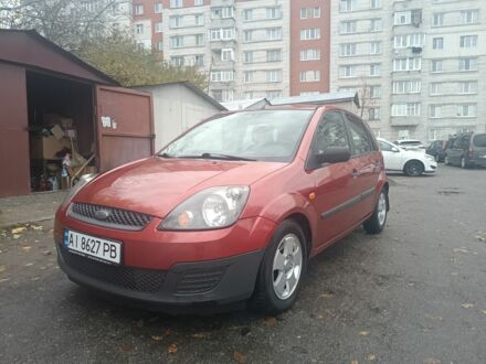 Форд Фиеста 2006 в Белой Церкве на Automoto.ua Красный Форд Фиеста, объемом двигателя 1.2 л и пробегом 143 тыс. км за 3500 $, фото 1 на Automoto.ua