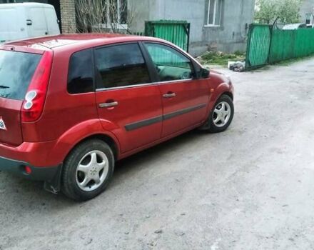 Красный Форд Фиеста, объемом двигателя 1.25 л и пробегом 192 тыс. км за 3400 $, фото 1 на Automoto.ua