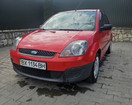 Красный Форд Фиеста, объемом двигателя 1.2 л и пробегом 174 тыс. км за 4200 $, фото 1 на Automoto.ua