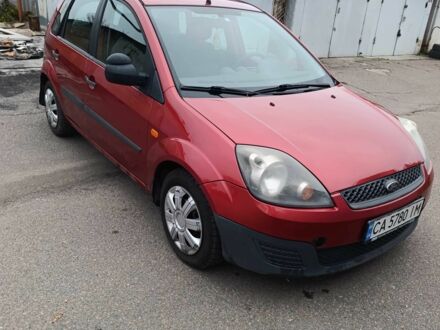 Червоний Форд Фієста, об'ємом двигуна 1.4 л та пробігом 180 тис. км за 4200 $, фото 1 на Automoto.ua