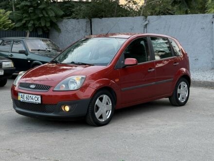 Форд Фієста 2007 у Запоріжжя на Automoto.ua Червоний Форд Фієста, об'ємом двигуна 1.4 л та пробігом 147 тис. км за 3750 $, фото 1 на Automoto.ua