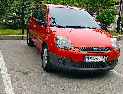 Форд Фієста 2008 у Харкові на Automoto.ua Червоний Форд Фієста, об'ємом двигуна 1.4 л та пробігом 253 тис. км за 4500 $, фото 1 на Automoto.ua