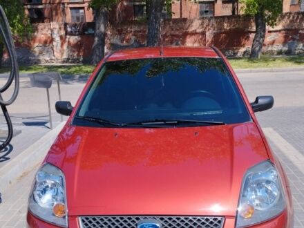 Форд Фієста 2008 у Кропивницькому (Кіровограді) на Automoto.ua Червоний Форд Фієста, об'ємом двигуна 1.2 л та пробігом 30 тис. км за 6800 $, фото 1 на Automoto.ua
