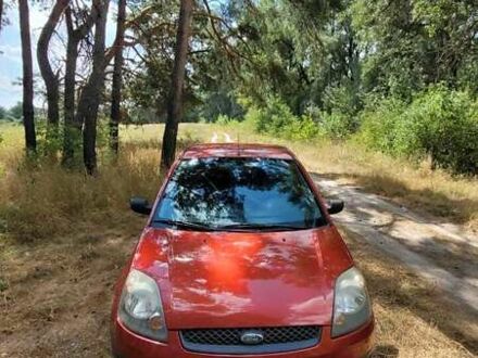 Форд Фиеста 2008 в Харькове на Automoto.ua Красный Форд Фиеста, объемом двигателя 1.39 л и пробегом 136 тыс. км за 4400 $, фото 1 на Automoto.ua