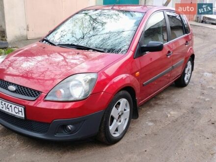 Красный Форд Фиеста, объемом двигателя 1.4 л и пробегом 145 тыс. км за 4700 $, фото 1 на Automoto.ua
