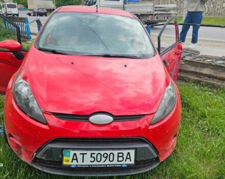 Червоний Форд Фієста, об'ємом двигуна 1.6 л та пробігом 20 тис. км за 2500 $, фото 1 на Automoto.ua