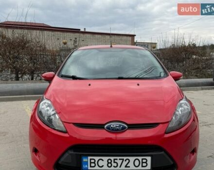 Червоний Форд Фієста, об'ємом двигуна 1.25 л та пробігом 93 тис. км за 5200 $, фото 1 на Automoto.ua