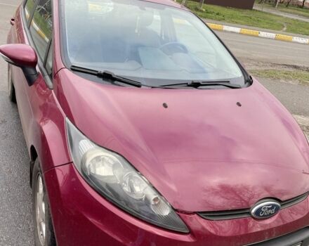 Красный Форд Фиеста, объемом двигателя 1.2 л и пробегом 218 тыс. км за 6000 $, фото 1 на Automoto.ua