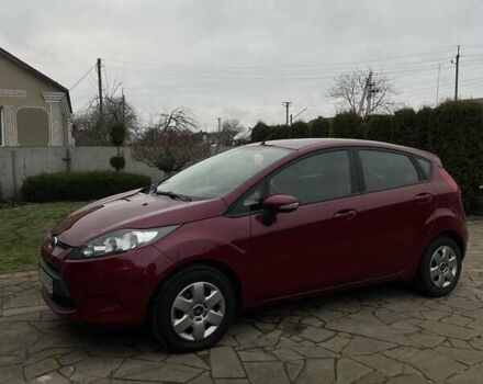 Червоний Форд Фієста, об'ємом двигуна 1.24 л та пробігом 177 тис. км за 6000 $, фото 1 на Automoto.ua