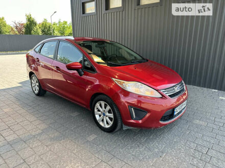 Форд Фієста 2011 у Ужгороді на Automoto.ua Червоний Форд Фієста, об'ємом двигуна 1.6 л та пробігом 170 тис. км за 4300 $, фото 1 на Automoto.ua