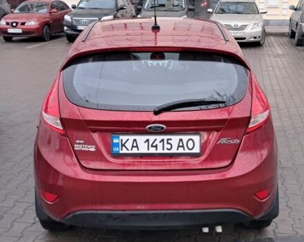 Красный Форд Фиеста, объемом двигателя 1.6 л и пробегом 156 тыс. км за 5600 $, фото 1 на Automoto.ua