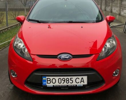 Червоний Форд Фієста, об'ємом двигуна 1.4 л та пробігом 83 тис. км за 8300 $, фото 1 на Automoto.ua