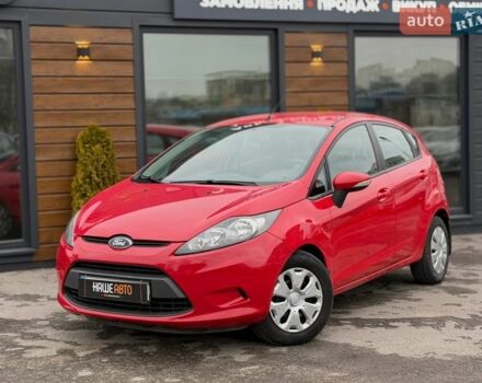 Красный Форд Фиеста, объемом двигателя 1.39 л и пробегом 191 тыс. км за 6500 $, фото 1 на Automoto.ua