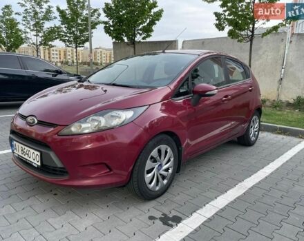 Червоний Форд Фієста, об'ємом двигуна 1.4 л та пробігом 130 тис. км за 6700 $, фото 1 на Automoto.ua
