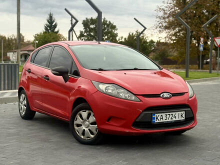 Форд Фиеста 2012 в Лубнах на Automoto.ua Красный Форд Фиеста, объемом двигателя 1.25 л и пробегом 211 тыс. км за 4399 $, фото 1 на Automoto.ua