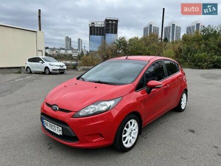 Форд Фиеста 2012 в Киеве на Automoto.ua Красный Форд Фиеста, объемом двигателя 1.39 л и пробегом 104 тыс. км за 7500 $, фото 1 на Automoto.ua