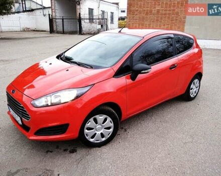 Красный Форд Фиеста, объемом двигателя 1.3 л и пробегом 22 тыс. км за 8800 $, фото 1 на Automoto.ua
