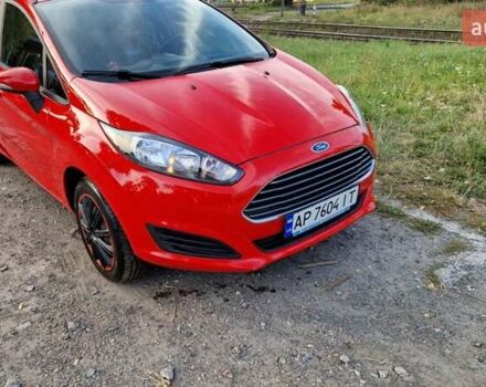Червоний Форд Фієста, об'ємом двигуна 1 л та пробігом 67 тис. км за 7350 $, фото 1 на Automoto.ua