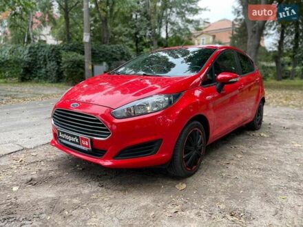 Красный Форд Фиеста, объемом двигателя 1 л и пробегом 68 тыс. км за 7190 $, фото 1 на Automoto.ua