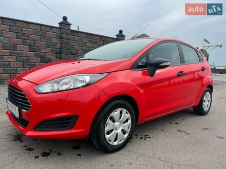 Форд Фиеста 2013 в Сарнах на Automoto.ua Красный Форд Фиеста, объемом двигателя 1 л и пробегом 99 тыс. км за 6700 $, фото 1 на Automoto.ua