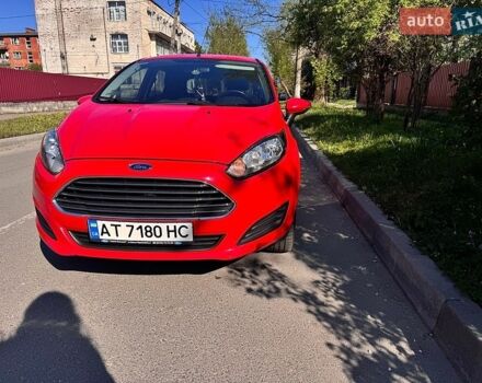 Красный Форд Фиеста, объемом двигателя 1 л и пробегом 105 тыс. км за 6300 $, фото 1 на Automoto.ua